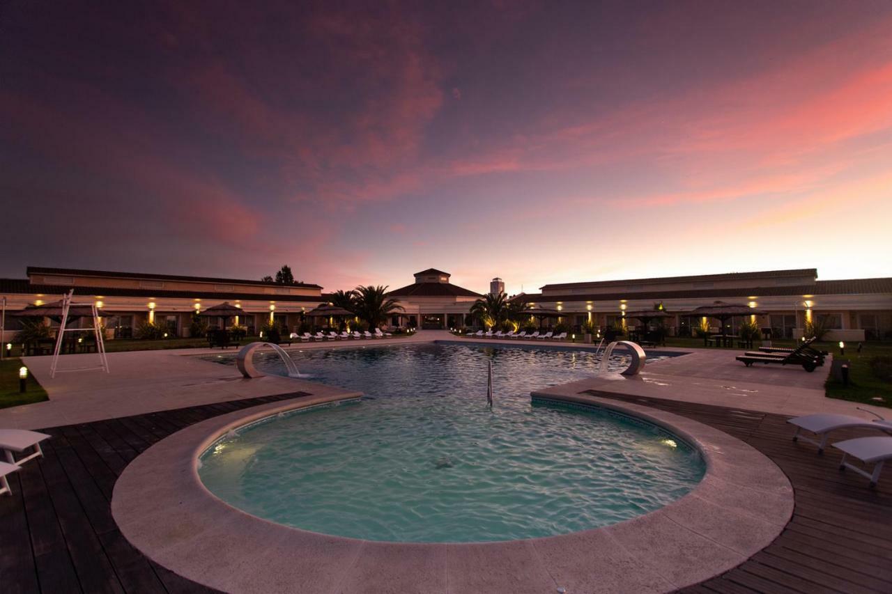 Melincue Casino & Resort Exterior photo